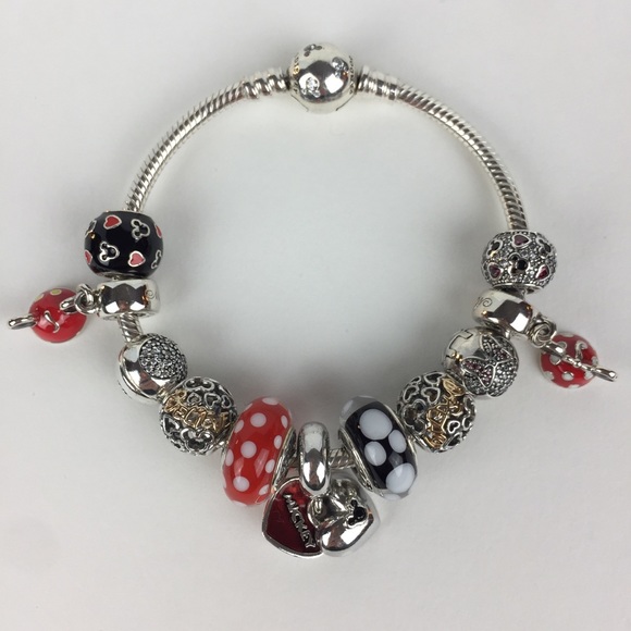 NEW! Pandora Disney Mickey and Minnie bracelet - Picture 7 of 8